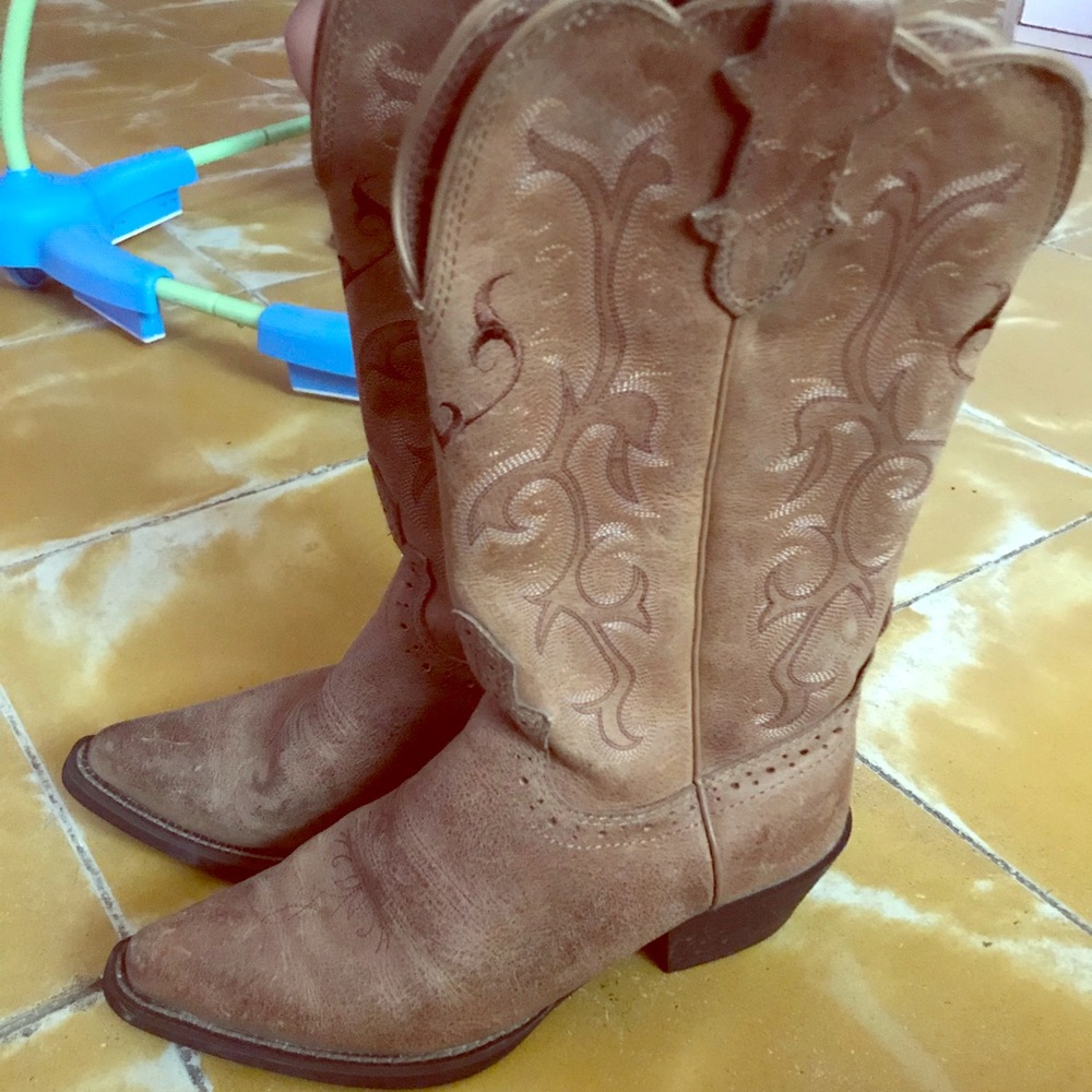 Justin boots